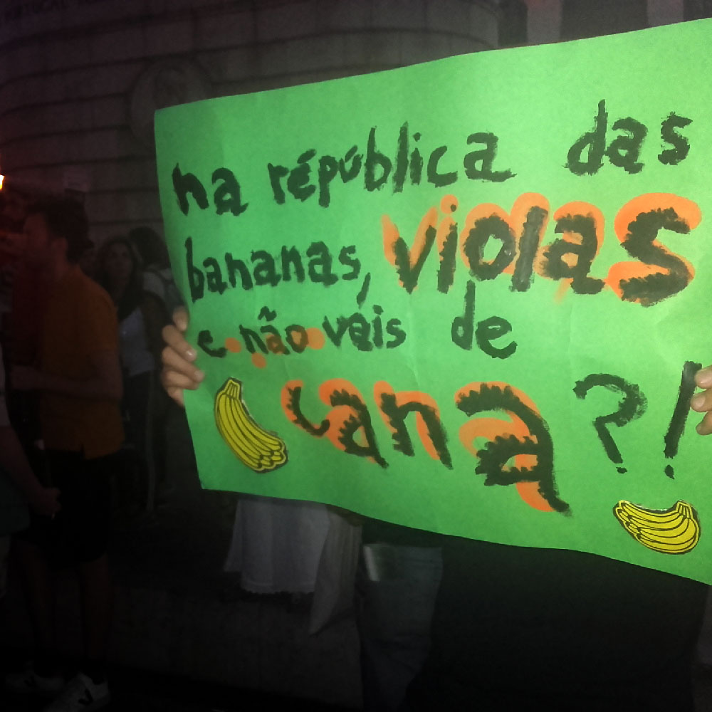 "Na República das Bananas, violas e não vais de cana?"